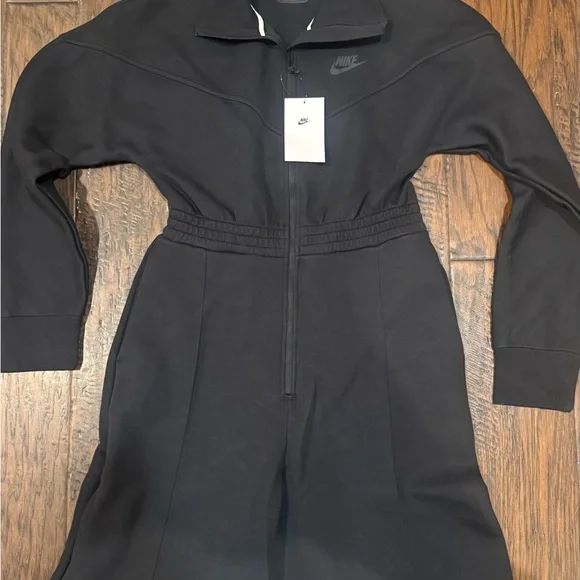 New Nike Tech Fleece Jumpsuit Windrunner size Small - Picture 4 of 7